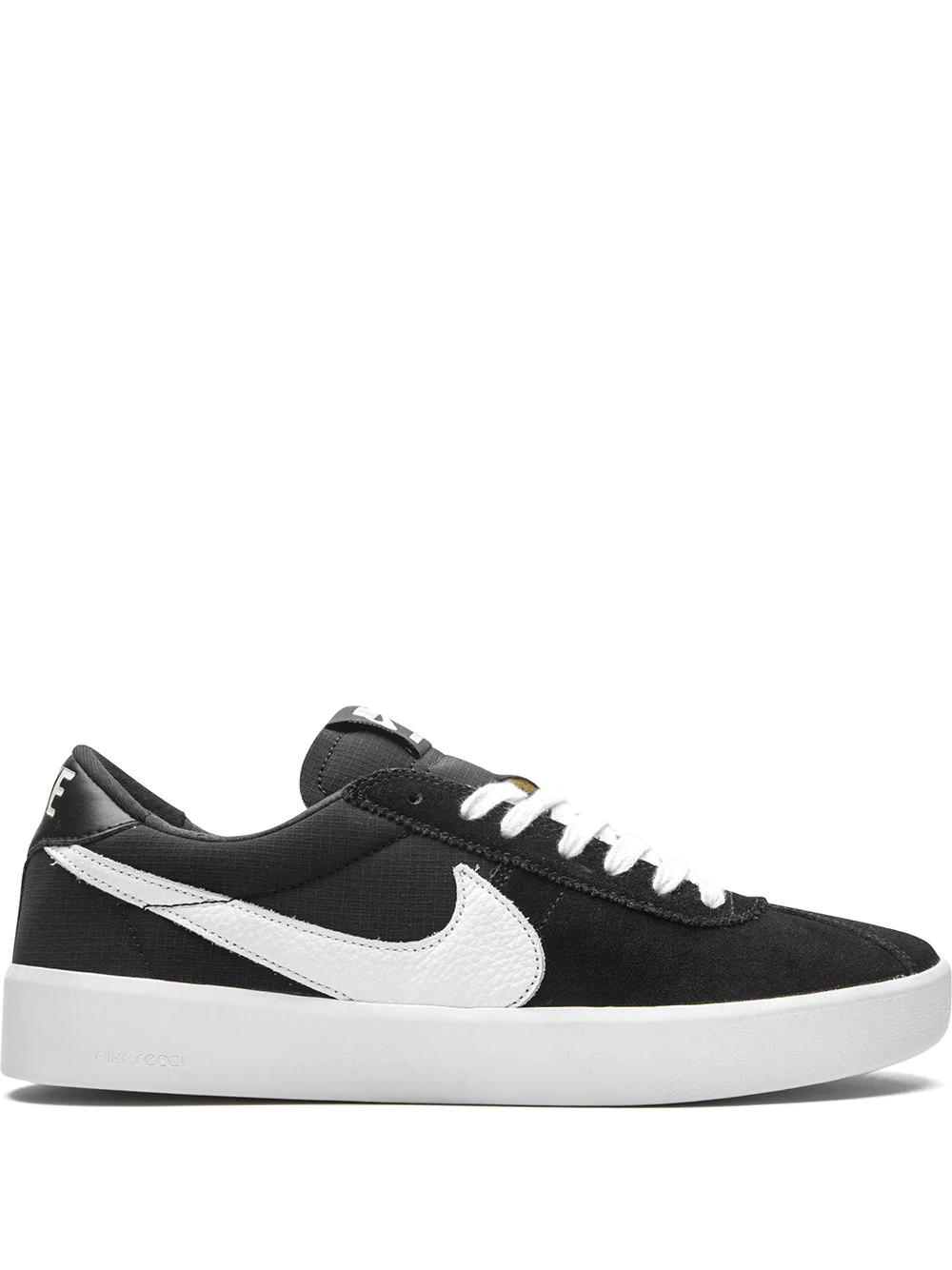 SB Bruin React "Black/White" sneakers by NIKE