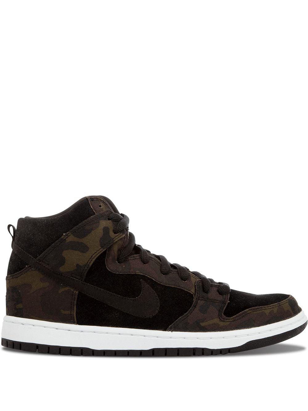 SB Dunk High Pro "Iguana" sneakers by NIKE