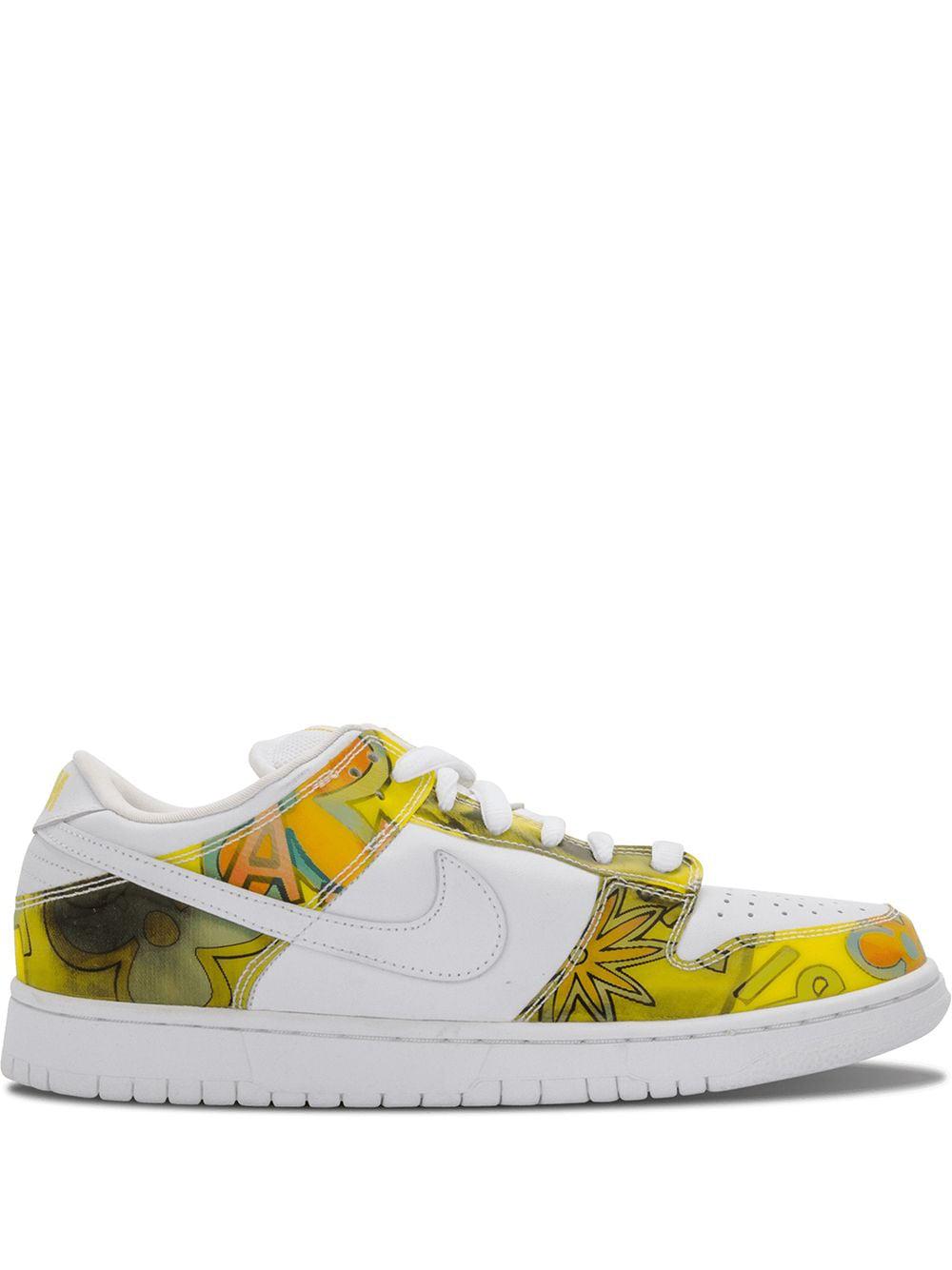 SB Dunk Low Pro "De La Soul" sneakers by NIKE