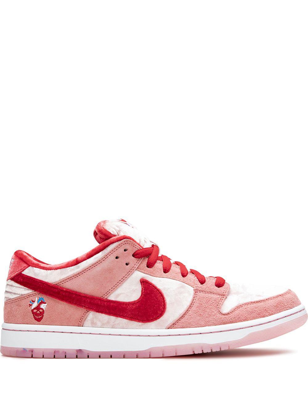SB Dunk Low Pro "Strangelove" sneakers by NIKE