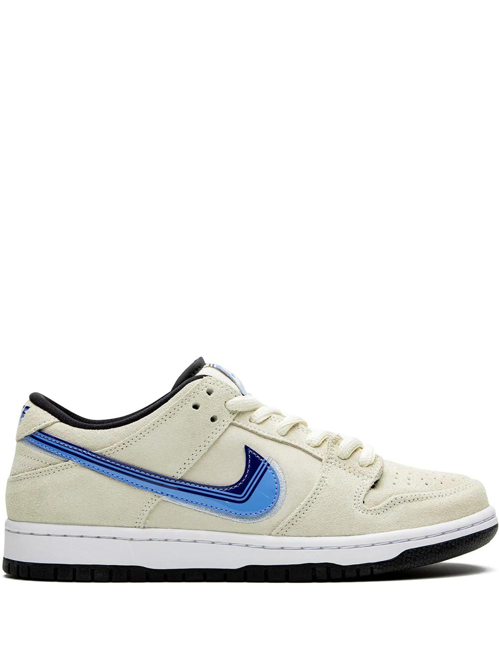 SB Dunk Low "Truck It" sneakers by NIKE