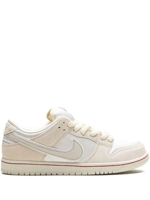 SB Dunk Low "Valentine's Day - Low Love Found" sneakers by NIKE