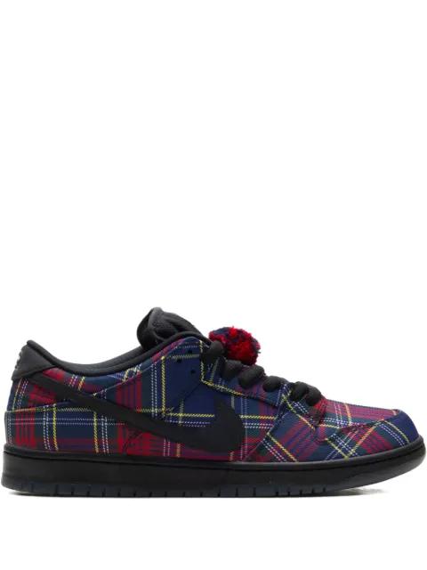 SB Dunk Low tartan pompom low-top sneakers by NIKE