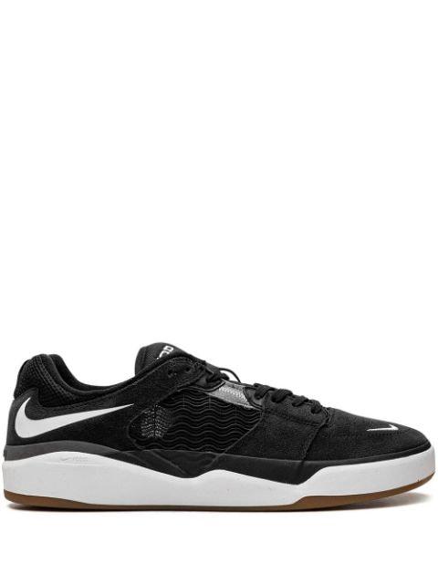 SB Ishod Wair "Black/White" sneakers by NIKE
