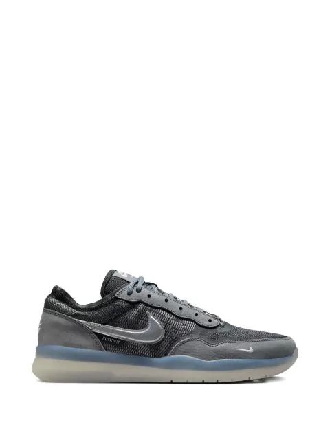 SB PS9 low-top sneakers by NIKE