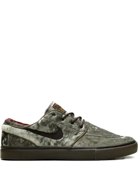 SB Zoom Janoski OG+ SE "Medium Olive/Baroque Brown/Dark Team Red/Velvet Brown" sneakers by NIKE