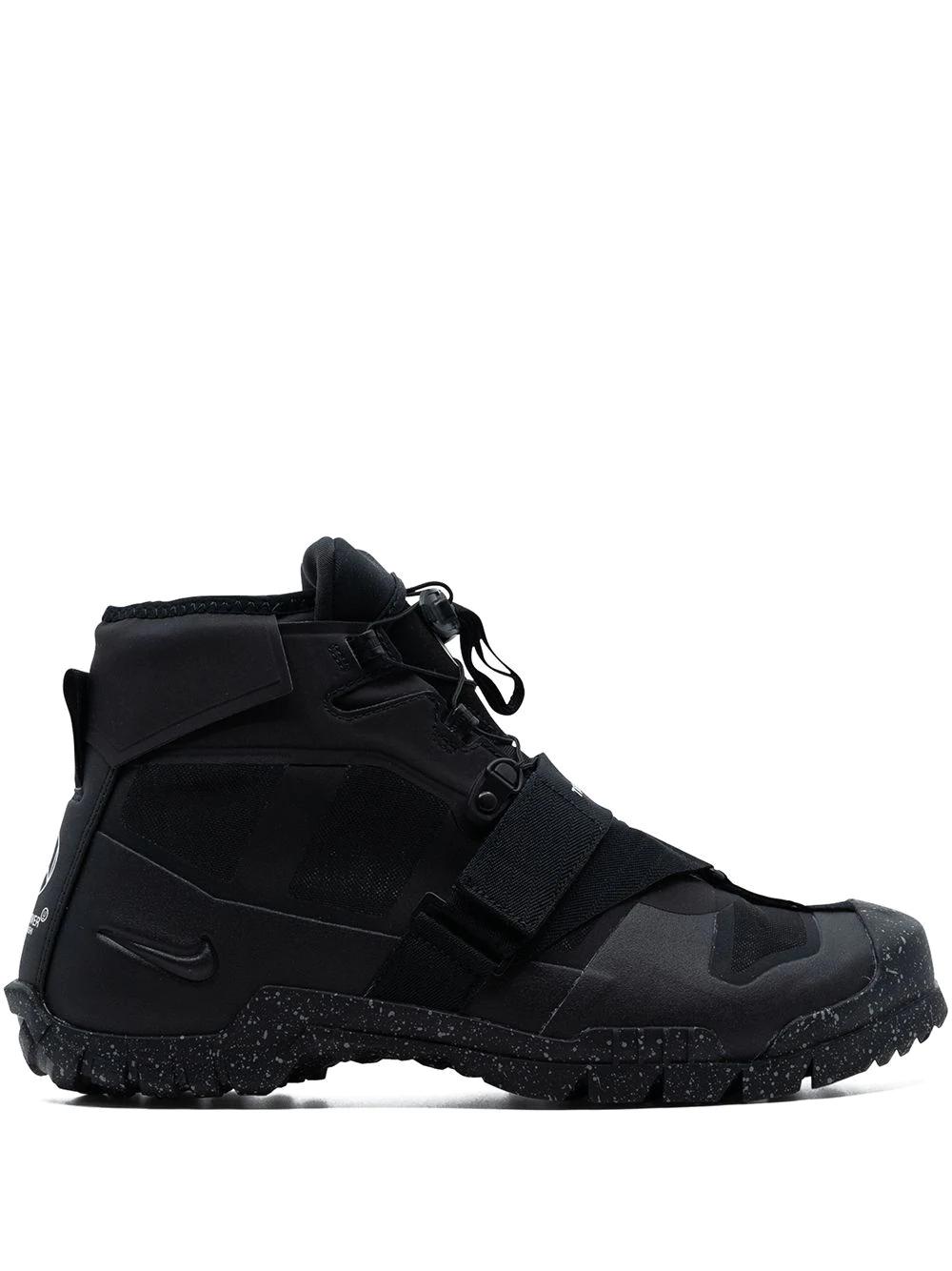 SFB Mountain sneakers by NIKE