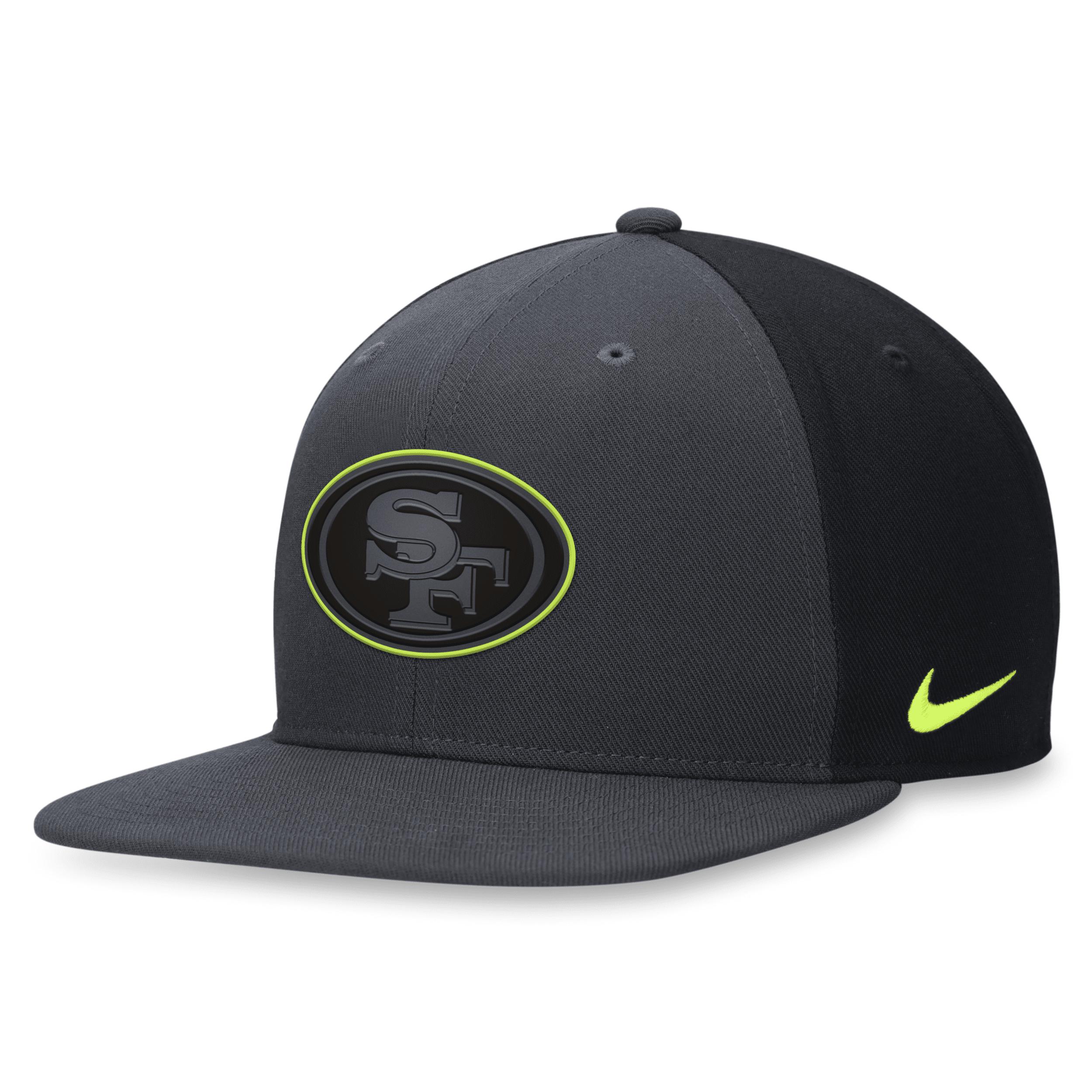 San Francisco 49ers Volt Nike Men's Dri-FIT NFL Adjustable Hat by NIKE San Francisco 49ers Volt Nike Men's Dri-FIT NFL Adjustable Hat by NIKE