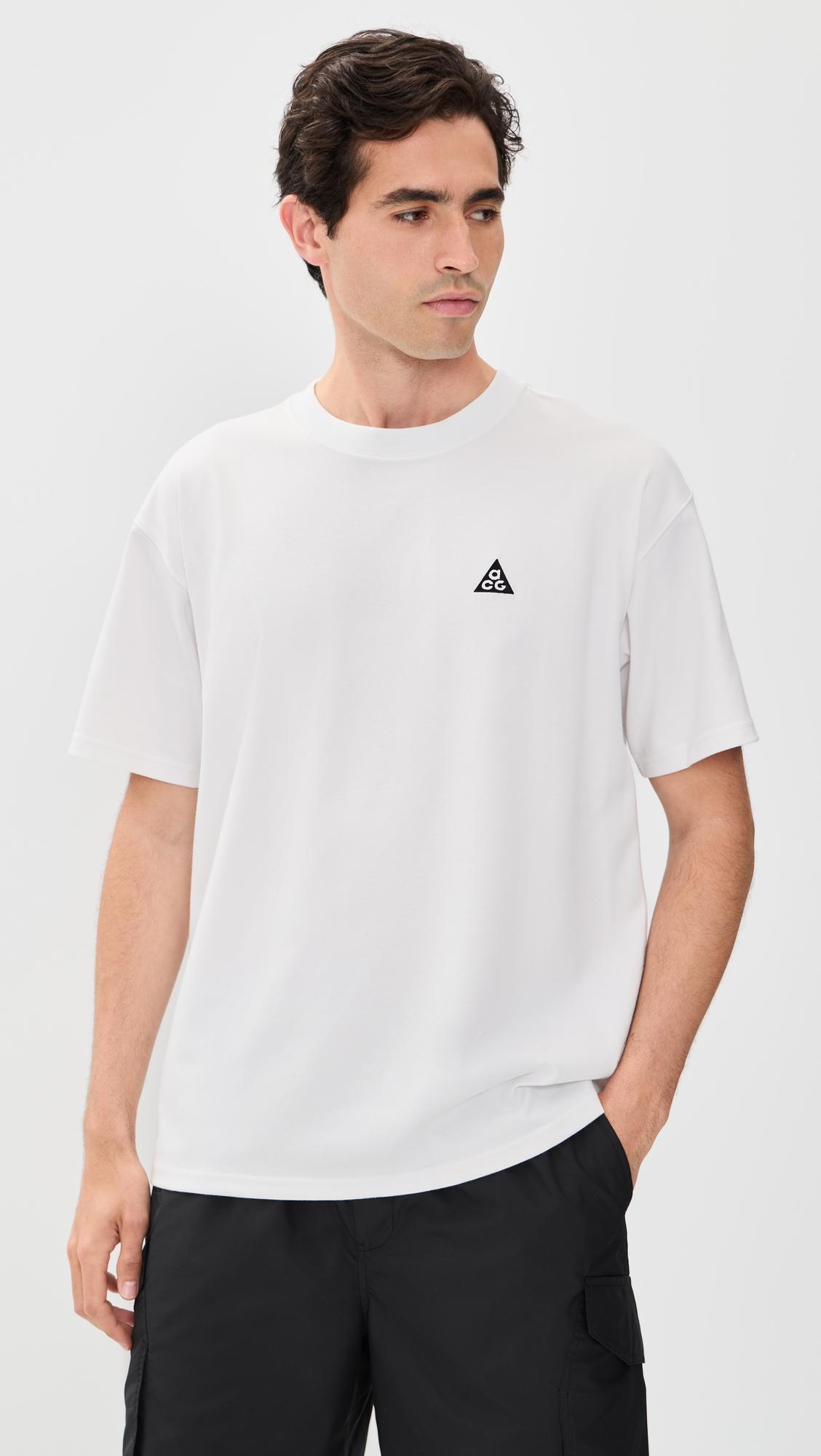 Short Sleeve Tee by NIKE