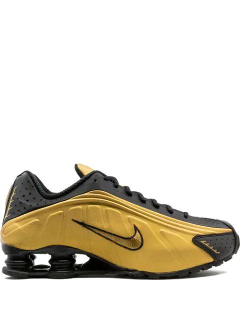Shox R4 low-top sneakers by NIKE