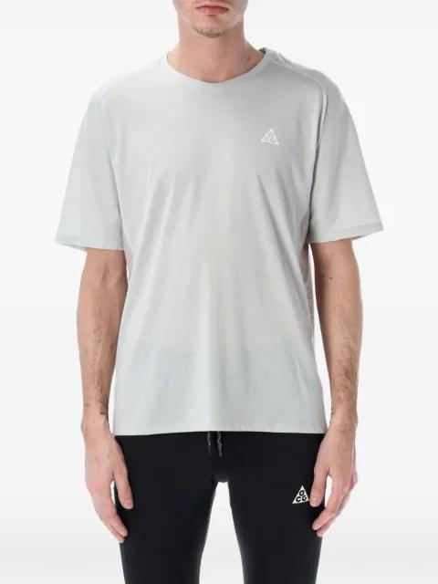 Solar Chase T-shirt by NIKE