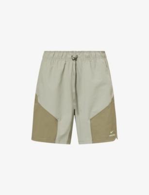 Standard Fit 6''Length Drawstring Woven Shorts by NIKE