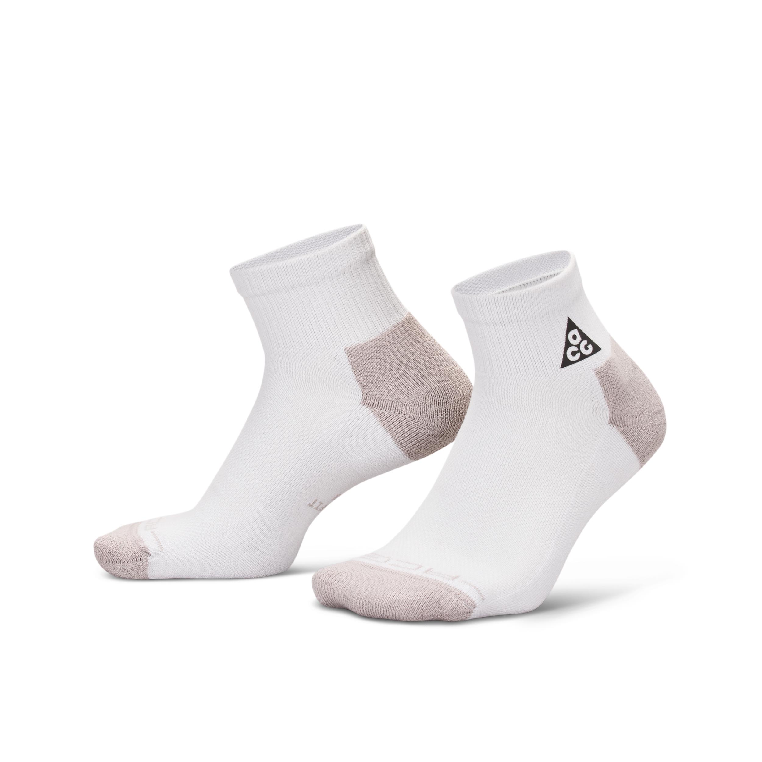 Unisex Nike ACG Everyday Elevated Ankle Socks (1 Pair) by NIKE