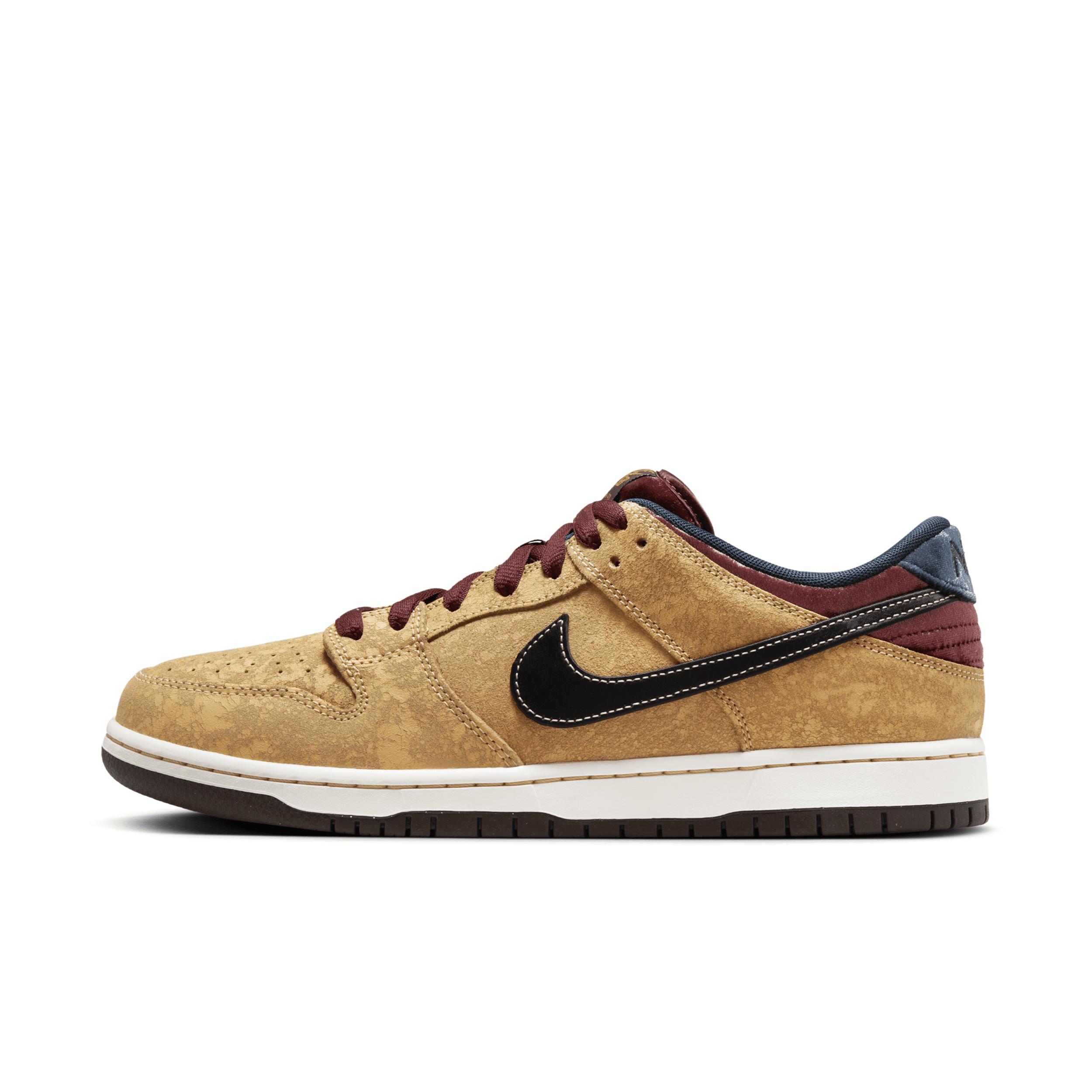 Unisex Nike SB Dunk Low Pro Skate Shoes by NIKE