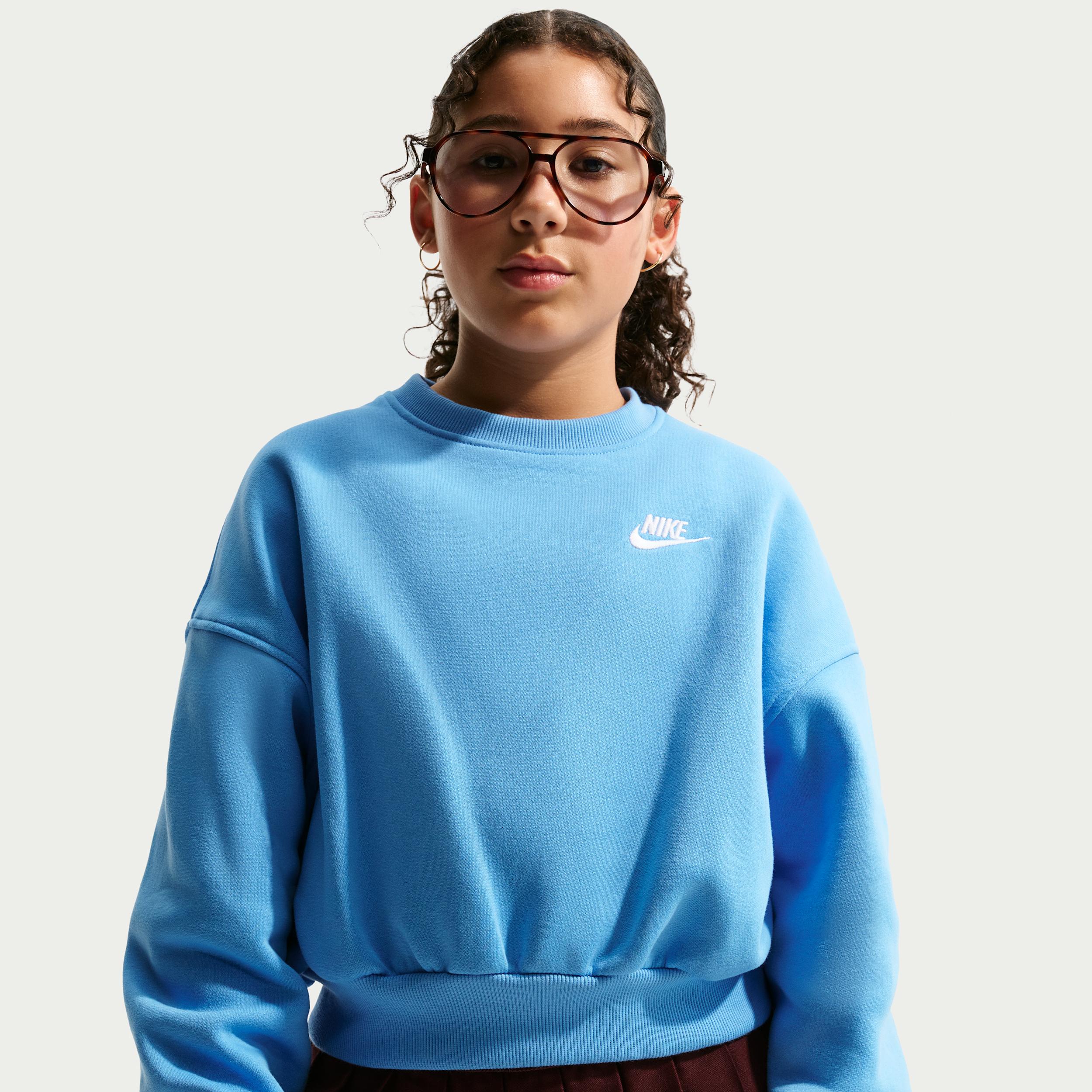 Unisex Nike Sportswear Club Fleece Girls' Boxy Crew-Neck Sweatshirt by NIKE