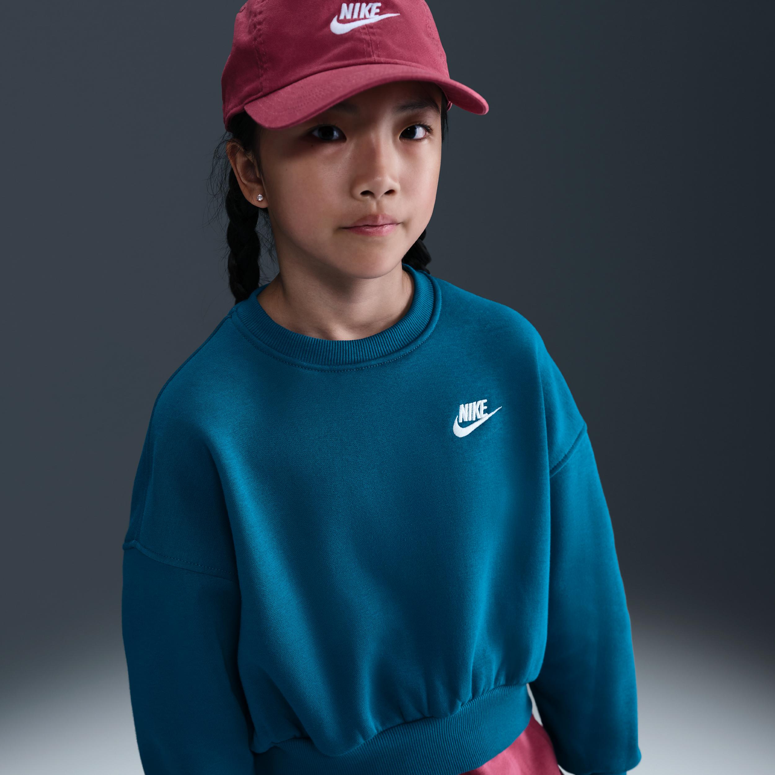 Unisex Nike Sportswear Club Fleece Girls' Boxy Crew-Neck Sweatshirt by NIKE