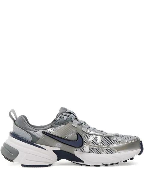 V2K Run metallic mesh low-top sneakers by NIKE