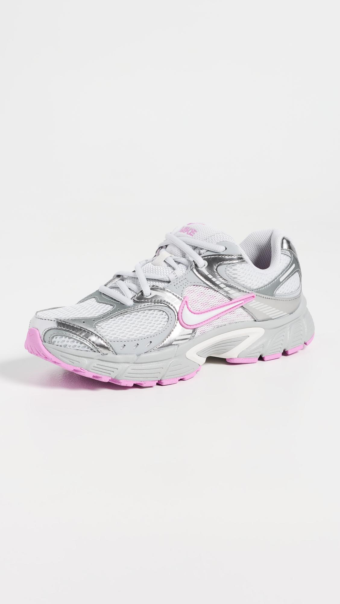 V5 RNR Sneakers by NIKE