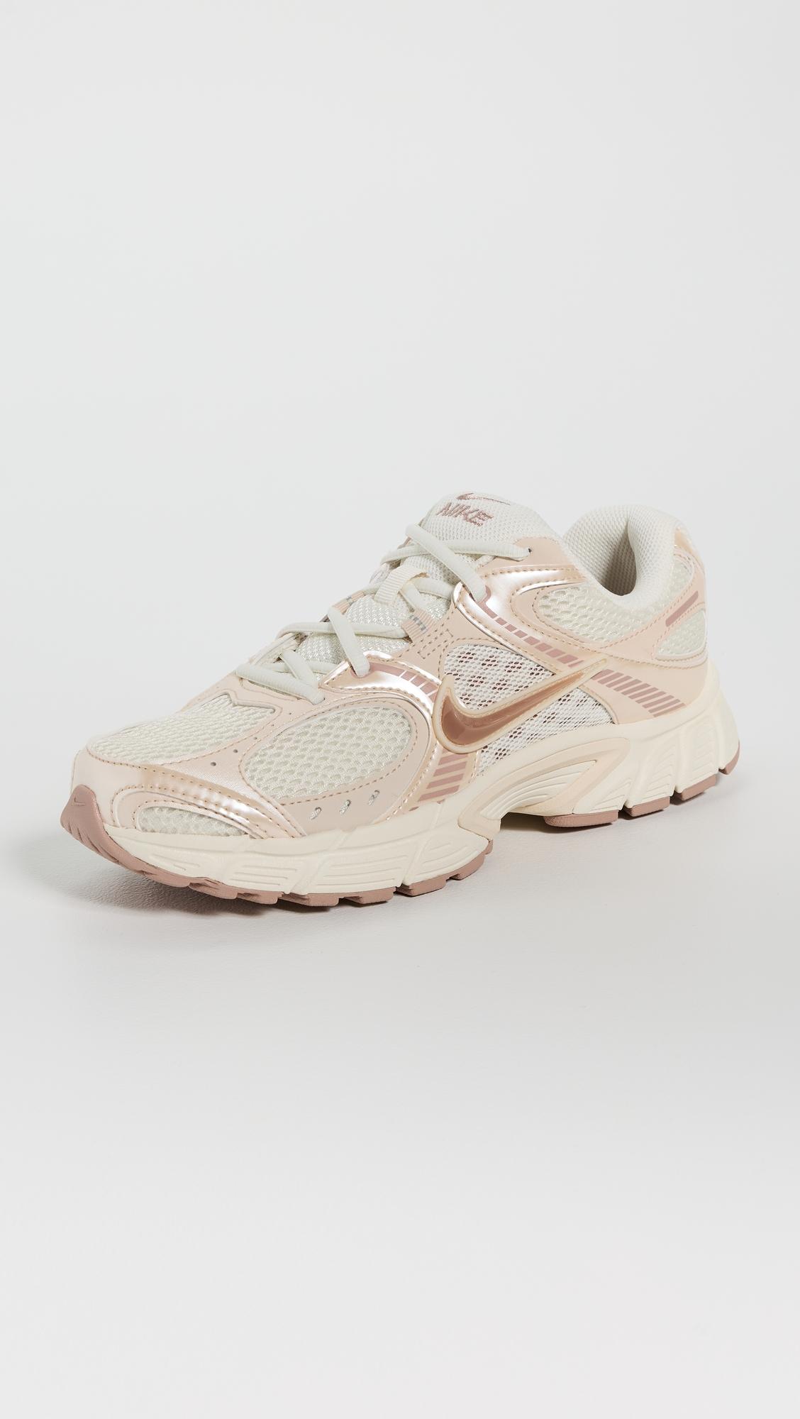 V5 RNR Sneakers by NIKE