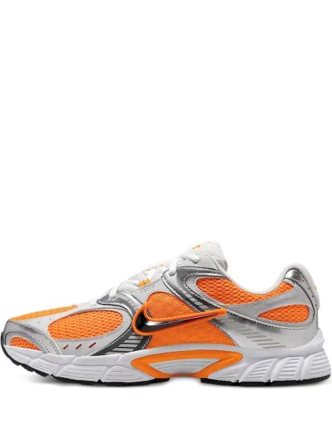V5 RNR sneakers by NIKE