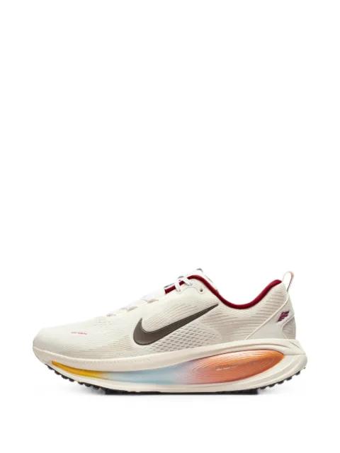 Vomero 18 sneakers by NIKE