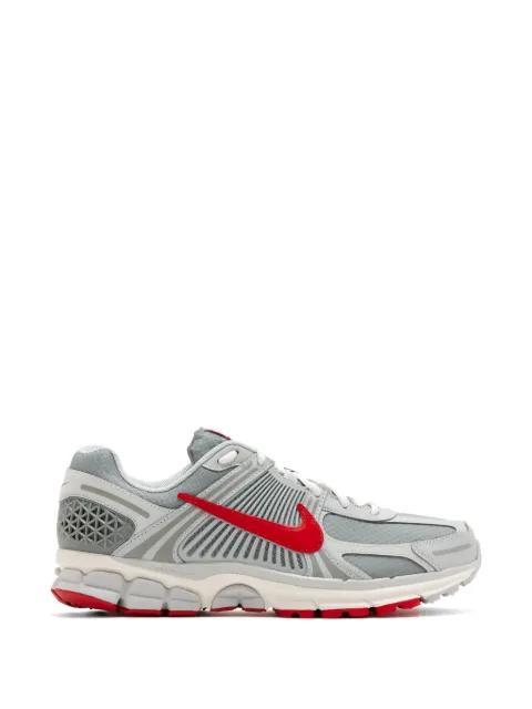 Vomero 5 SE sneakers by NIKE