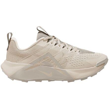 Wildhorse 10 Trail Running Shoe by NIKE
