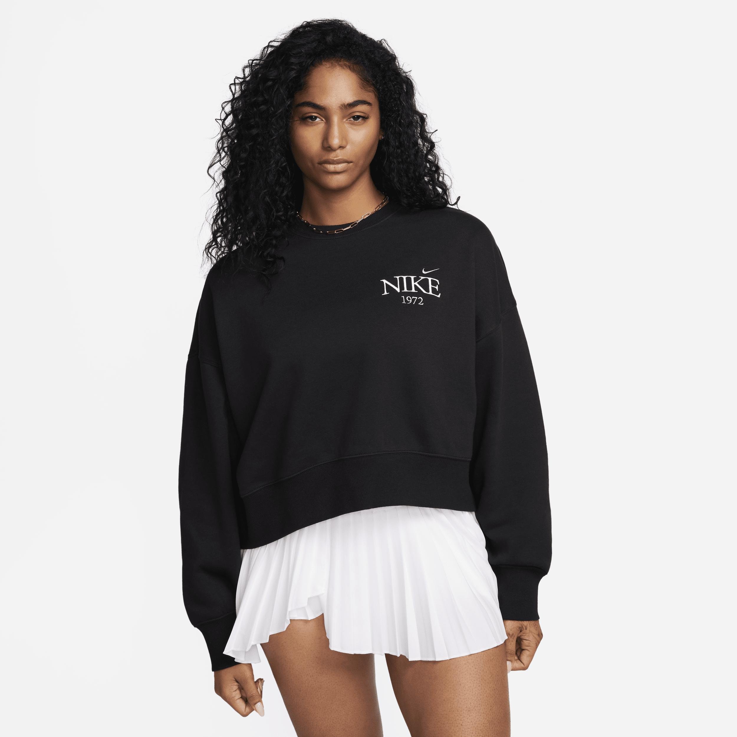Women's Nike Sportswear Phoenix Fleece Oversized Cropped Crew-Neck Sweatshirt by NIKE