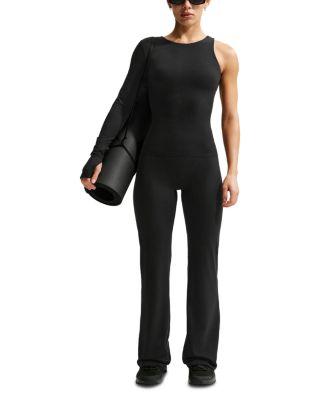Zenvy High Rise Flare Pants by NIKE