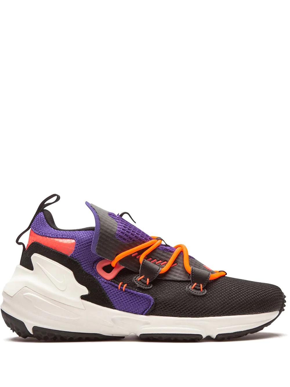 Zoom Moc sneakers by NIKE