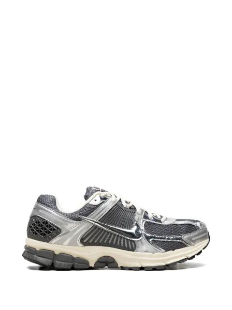 Zoom Vomero 5 "Iron Grey Chrome" sneakers by NIKE