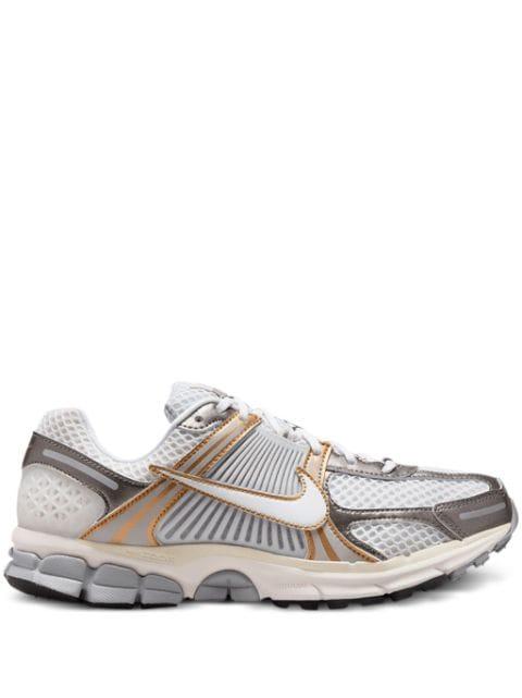 Zoom Vomero 5 "PlatinumTint/Metallic Gold" sneakers by NIKE