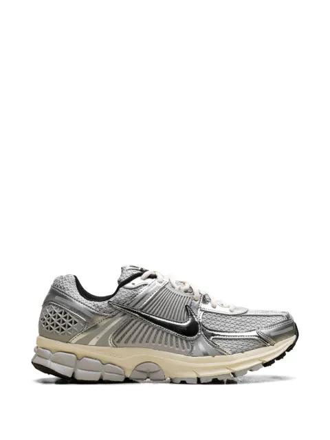 Zoom Vomero 5 sneakers by NIKE