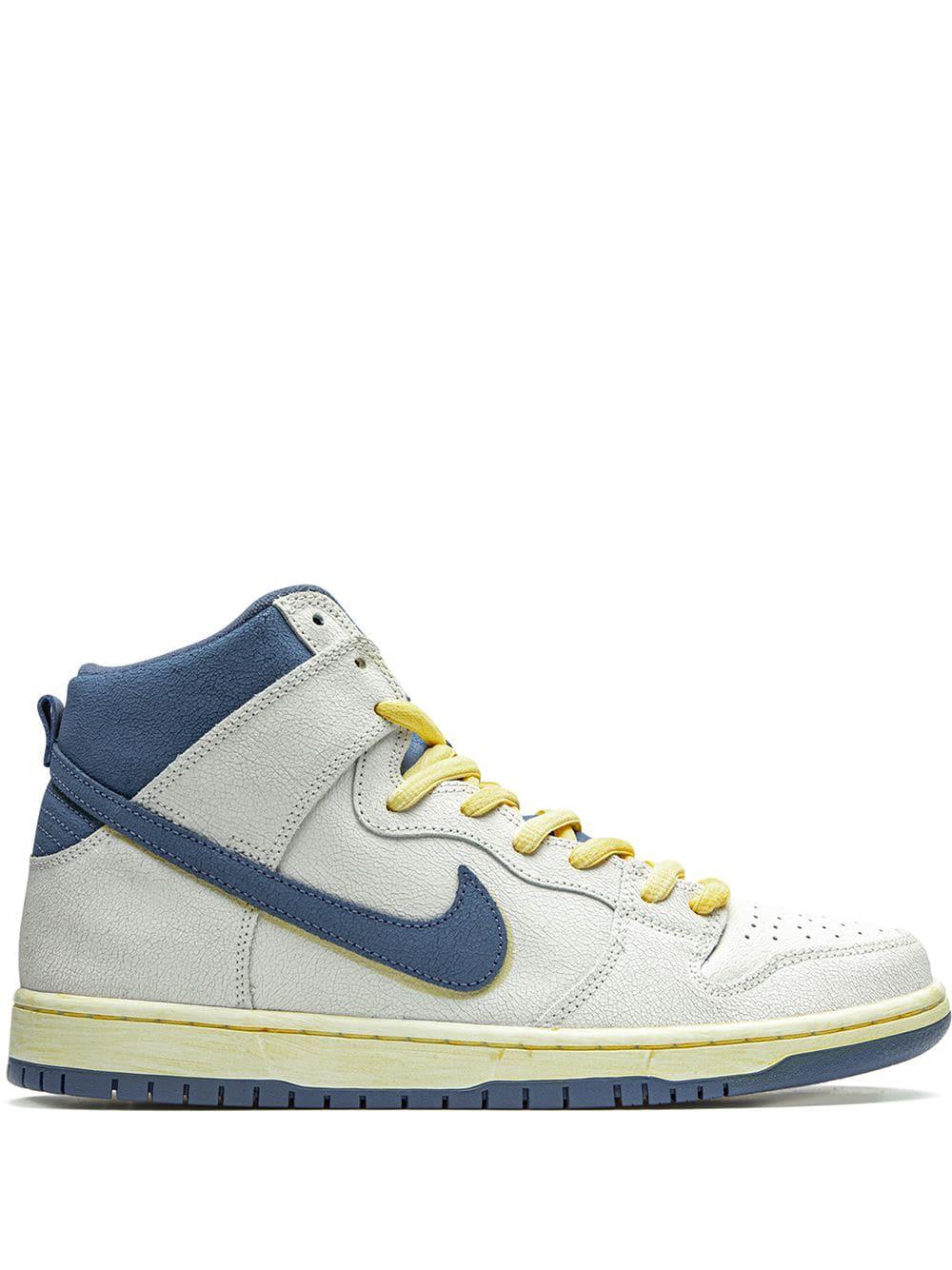 x Atlas SB Dunk High Pro "Lost At Sea" sneakers by NIKE