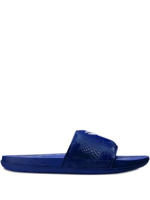 x Kobe Bryant Offcourt logo-print slides by NIKE