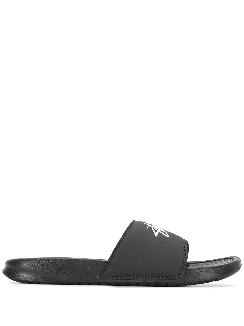 x Stussy flip flops by NIKE