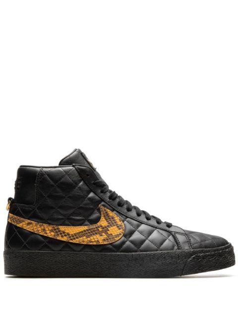 x Supreme SB Blazer "Black" sneakers by NIKE