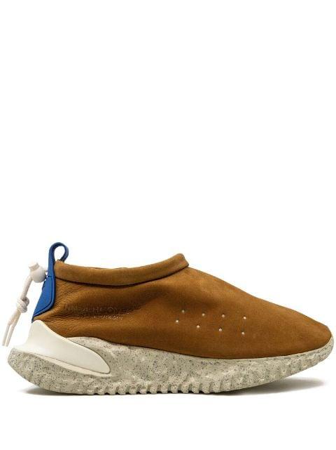 x Undercover Moc Flow “Ale Brown” sneakers by NIKE