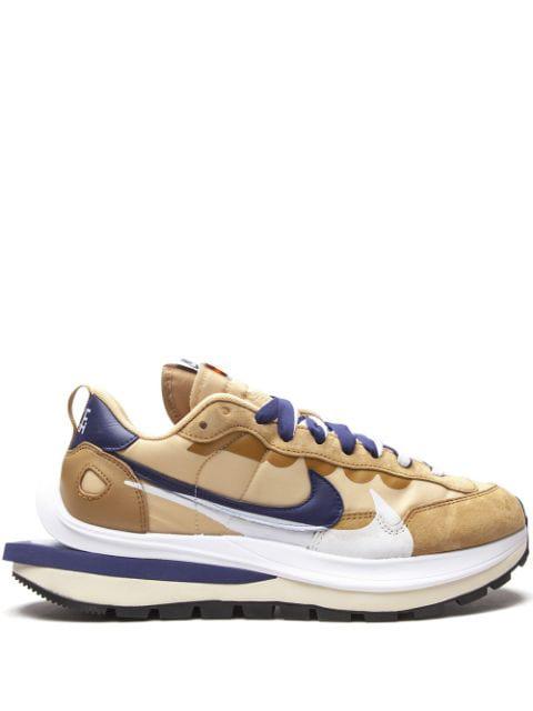 x sacai VaporWaffle "Tan Navy" sneakers by NIKE