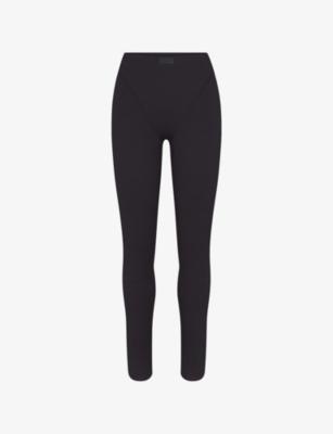 Matte V-Panel Workout Leggings by NIKESKIMS