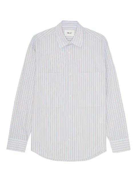 A light, smooth shirt in cotton, woven in a yarn dyed stripe. by NN07