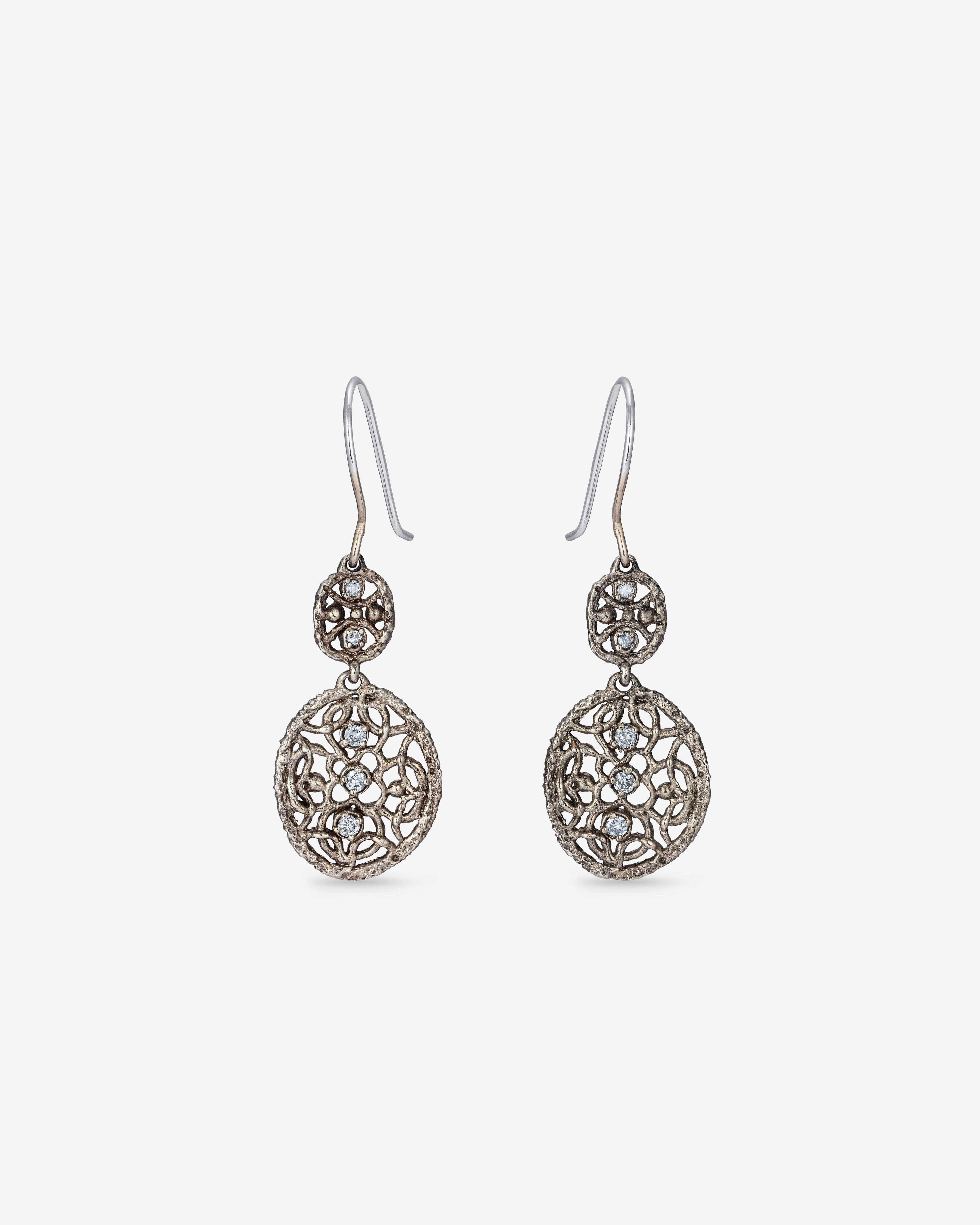 Noguchi Bijoux  - Cut Out Earrings -  (White Gold) by NOGUCHI BIJOUX