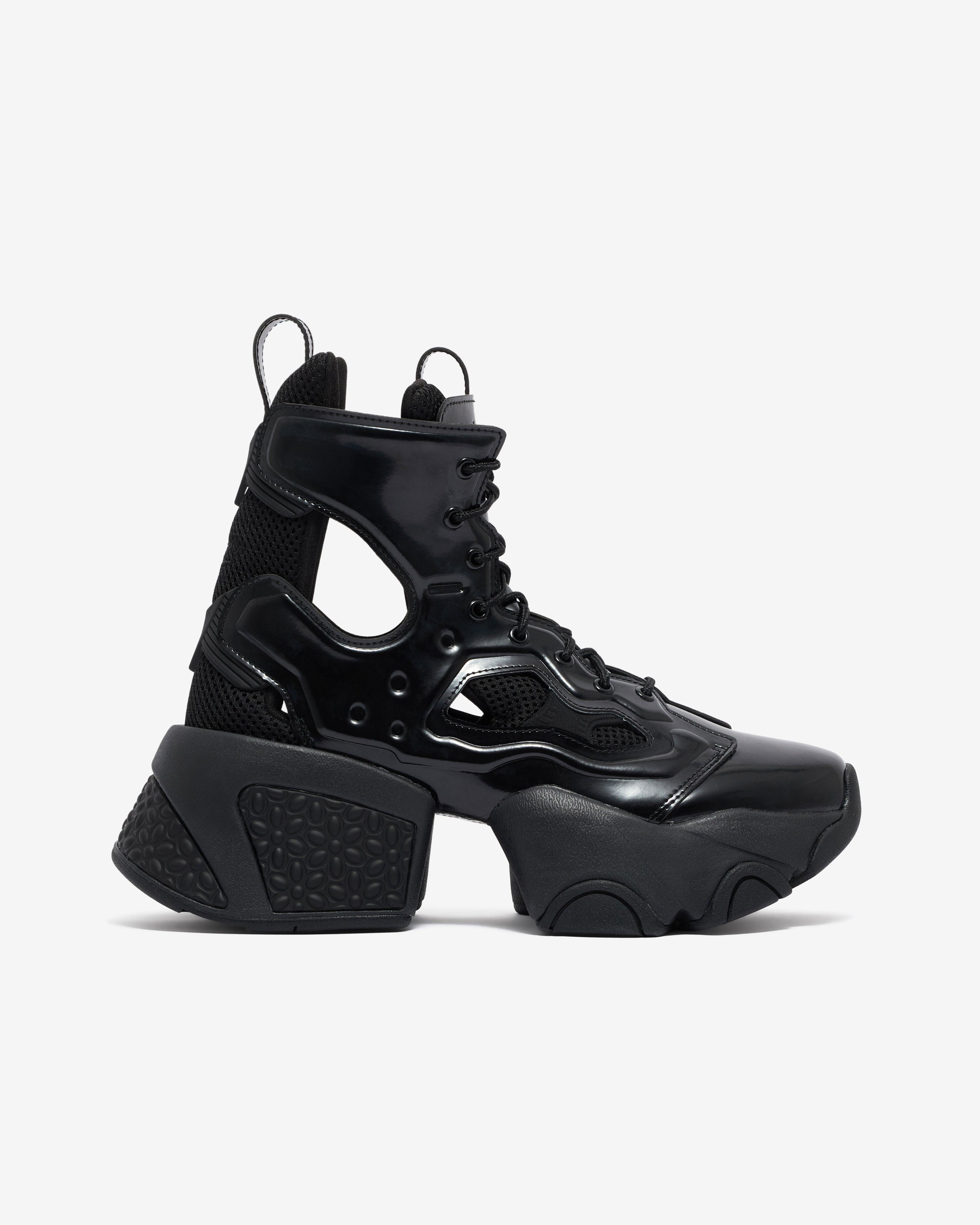 Noir Kei Ninomiya - Women's Reebok Fury Boot Hi - (Black) by NOIR KEI NINOMIYA