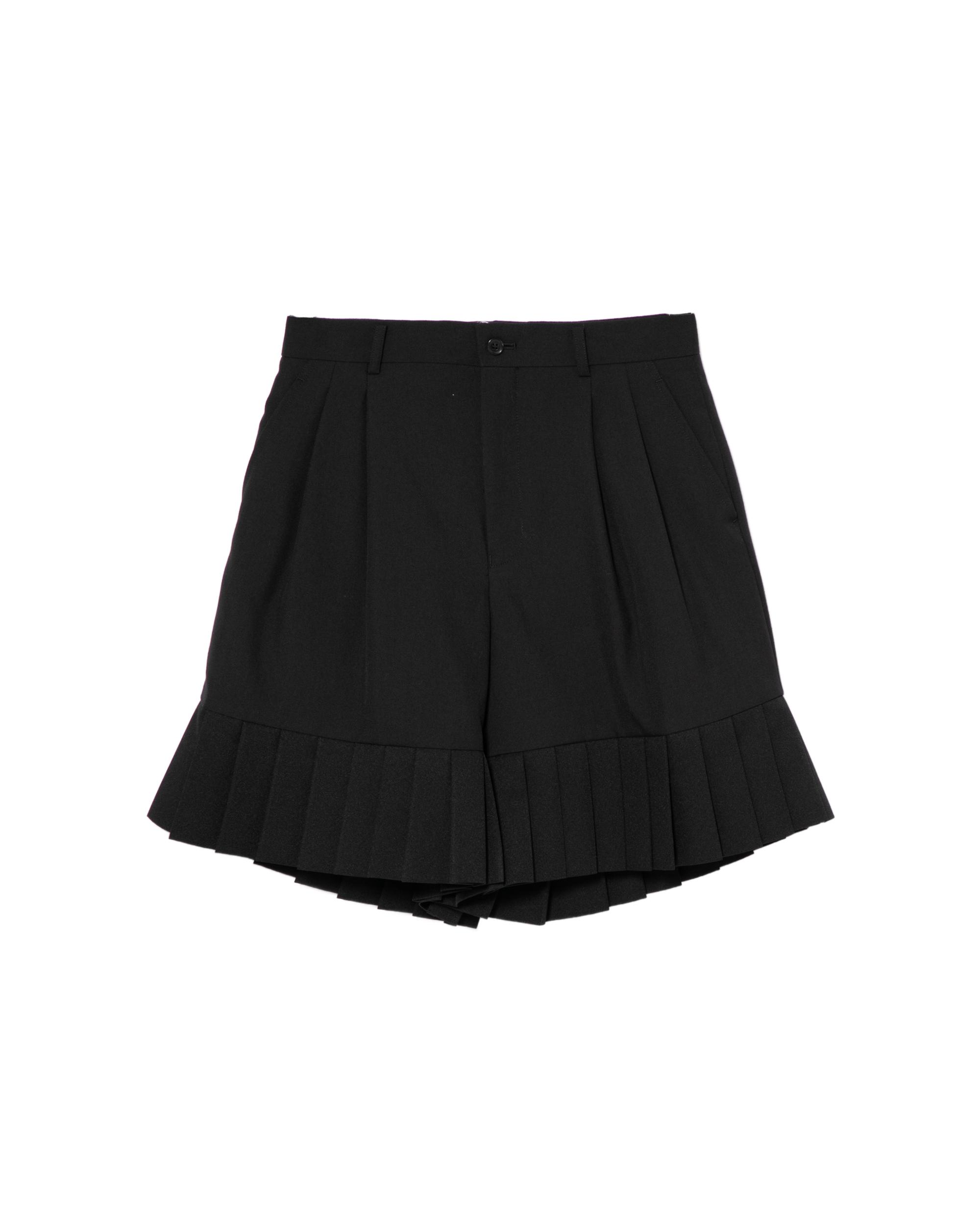 Pleated shorts by NOIR KEI NINOMIYA