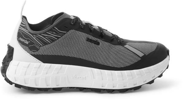 001 Trail-Running Shoes by NORDA