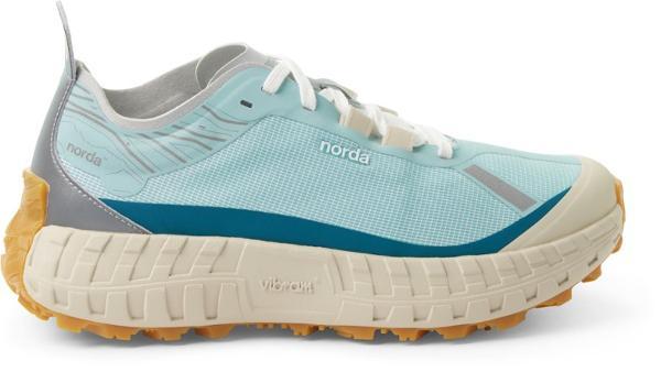 001 Trail-Running Shoes by NORDA