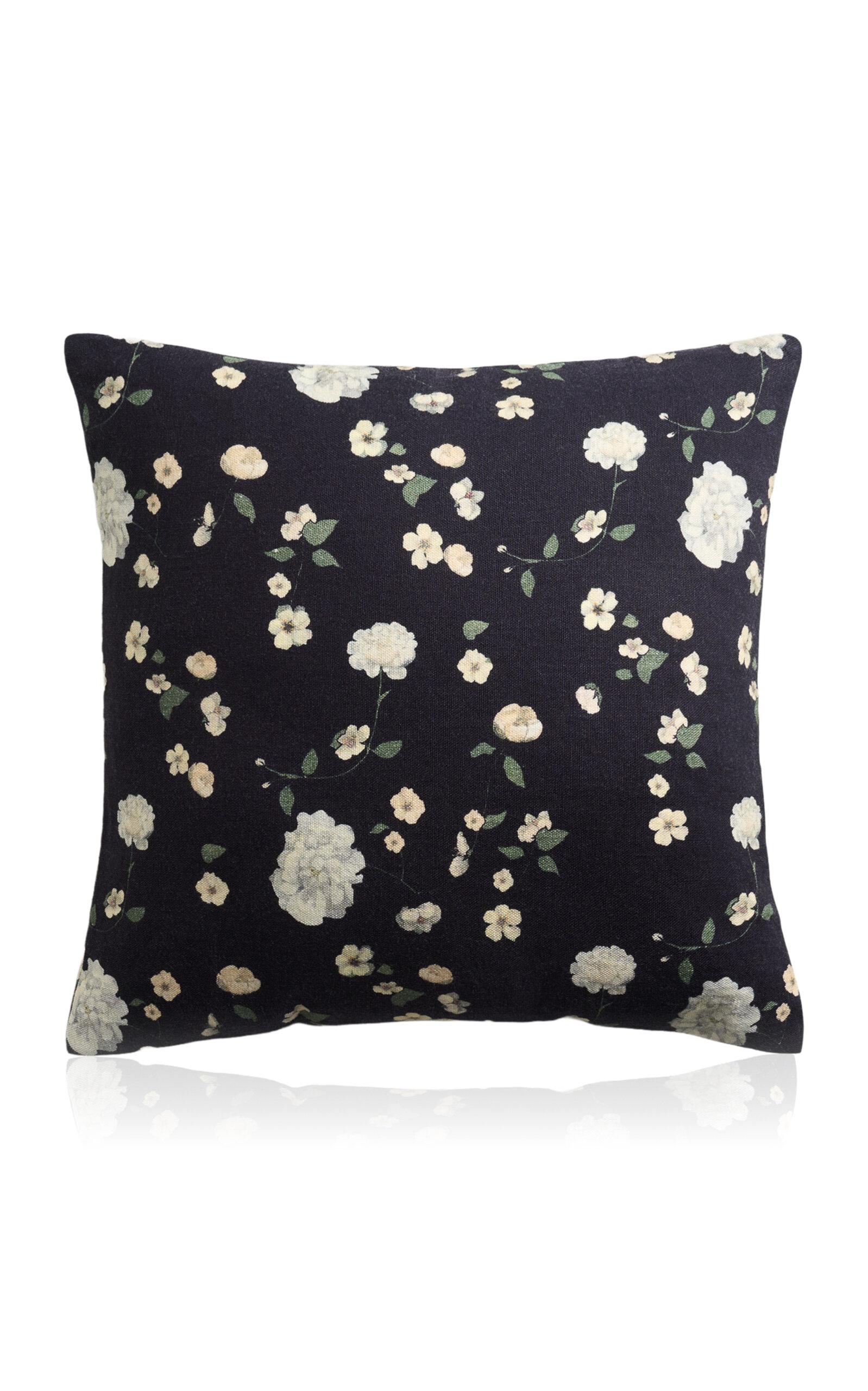 Nordic Knots - Exclusive Honey Rose Cotton Pillow Cover - Black - Moda Operandi by NORDIC KNOTS