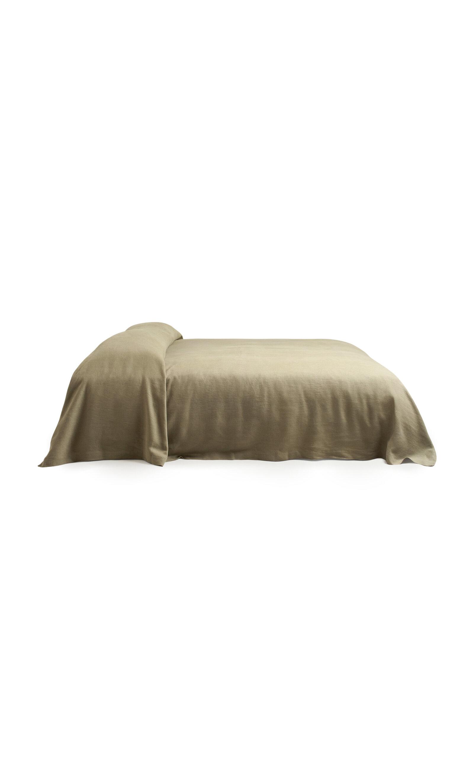 Nordic Knots - Exclusive Studio Linen Bedspread - Green - Moda Operandi by NORDIC KNOTS