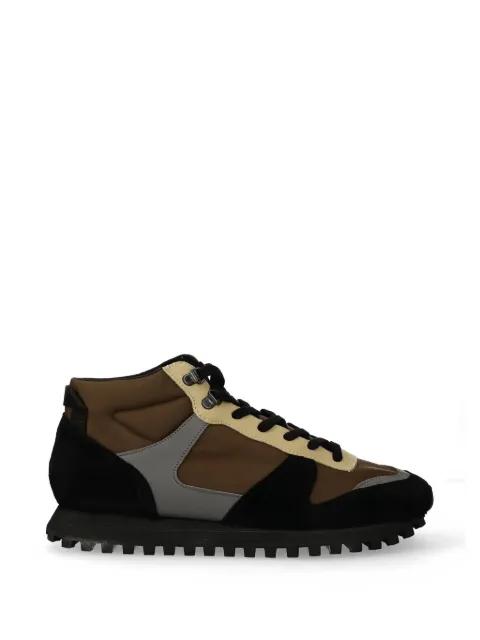 Marathon Apex sneakers by NOVESTA