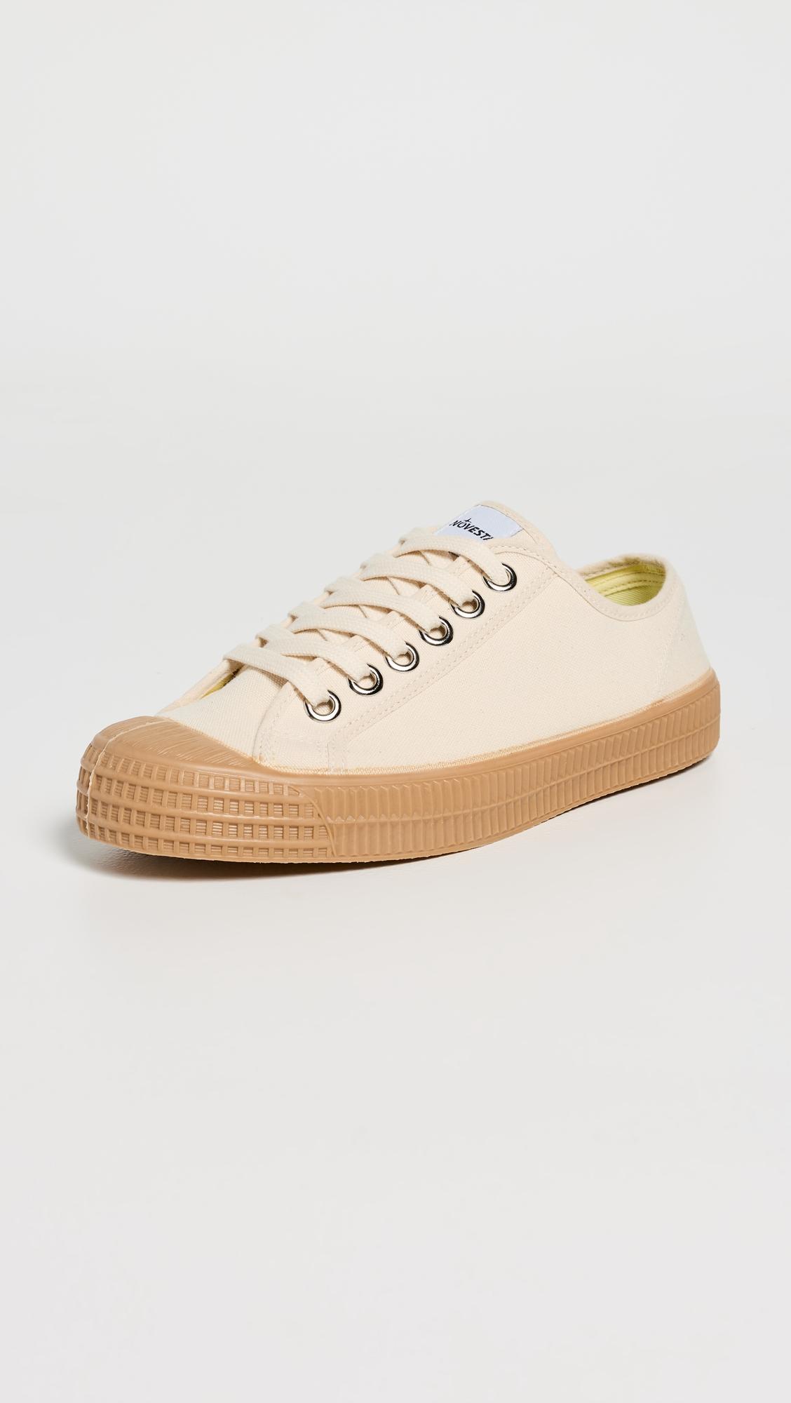 Star Master 99 Beige Sneakers by NOVESTA